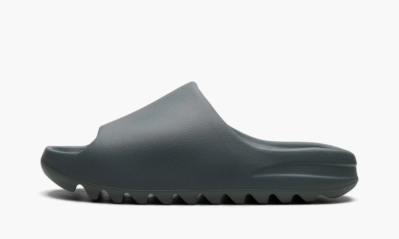 Шлепанцы Yeezy Slide Granite — изображение 2