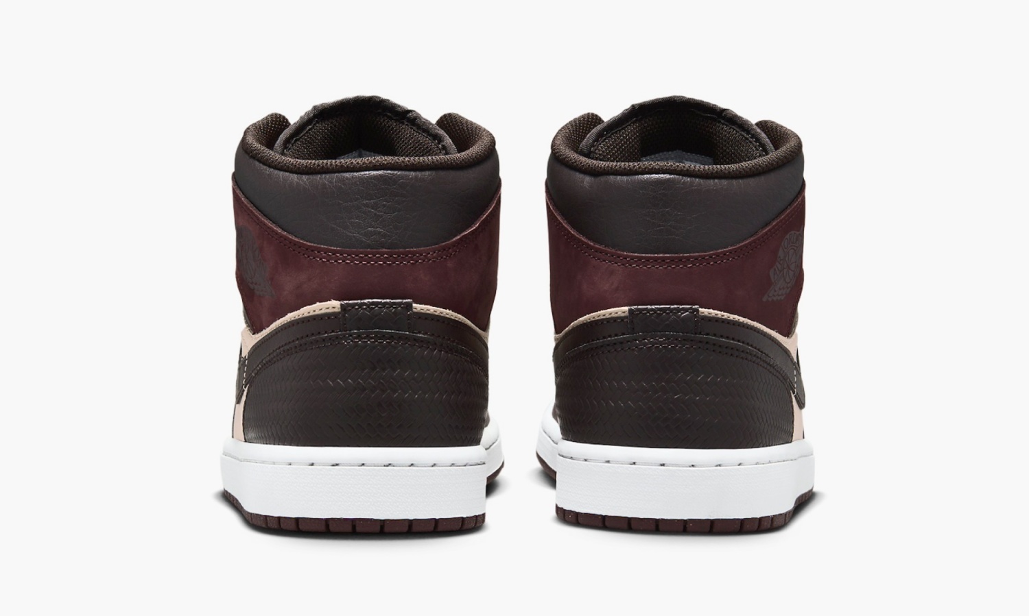 Кроссовки Nike Air Jordan 1 Mid SE Paris YMCA — изображение 3