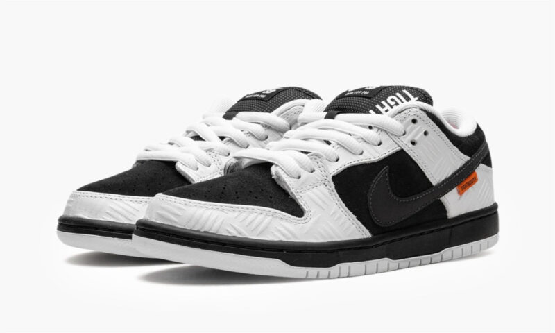 Кроссовки Dunk SB Low Tightbooth