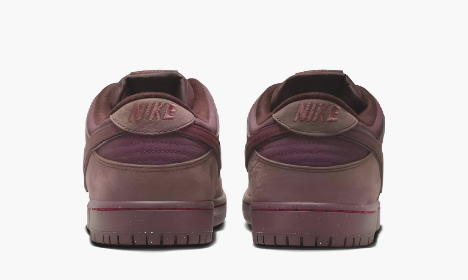 Кроссовки Nike SB Dunk Low City Of Love Burgundy Crush — изображение 3