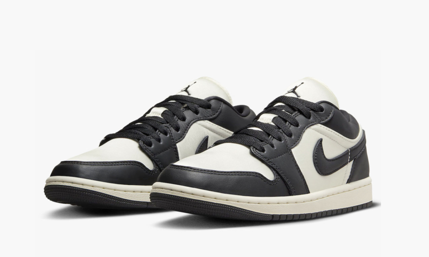 Кроссовки Nike Air Jordan 1 Low SE Vintage Panda