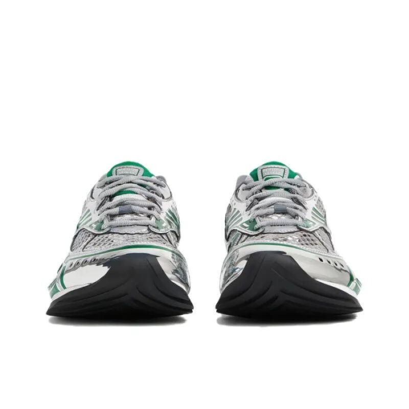 bottegavenetaorbitsneakersilverparakeet02-900×900
