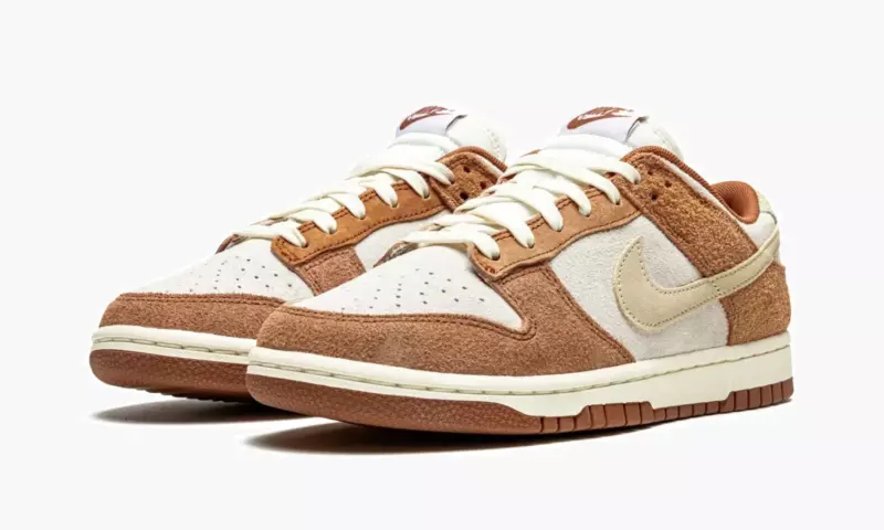 Кроссовки Dunk Low Medium Curry