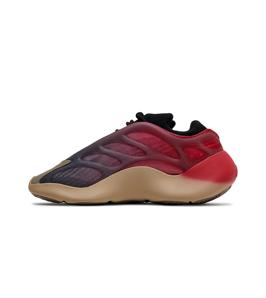 Кроссовки Adidas Yeezy 700 V3 Fade Carbon — изображение 2