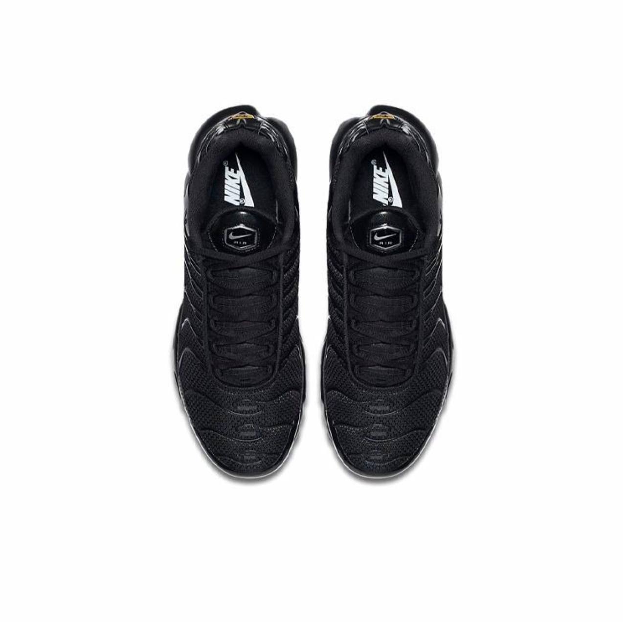 Кроссовки Nike Air Max Plus TN — изображение 3