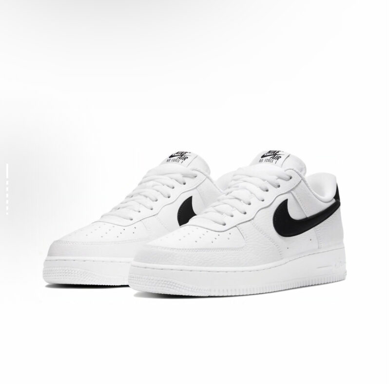 Кроссовки Nike Air Force 1 White and Black