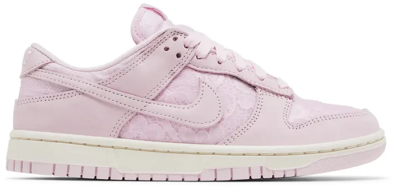 Nike Dunk Low Regal Pink