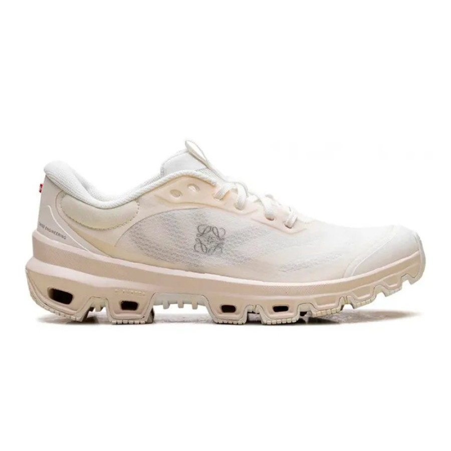 On Cloudventure 2 x Loewe Eggshell