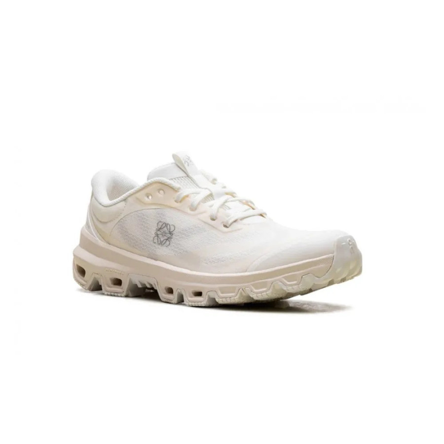 On Cloudventure 2 x Loewe Eggshell — изображение 2