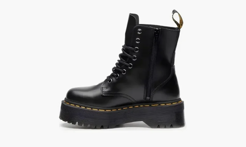 Dr. Martens Jadon